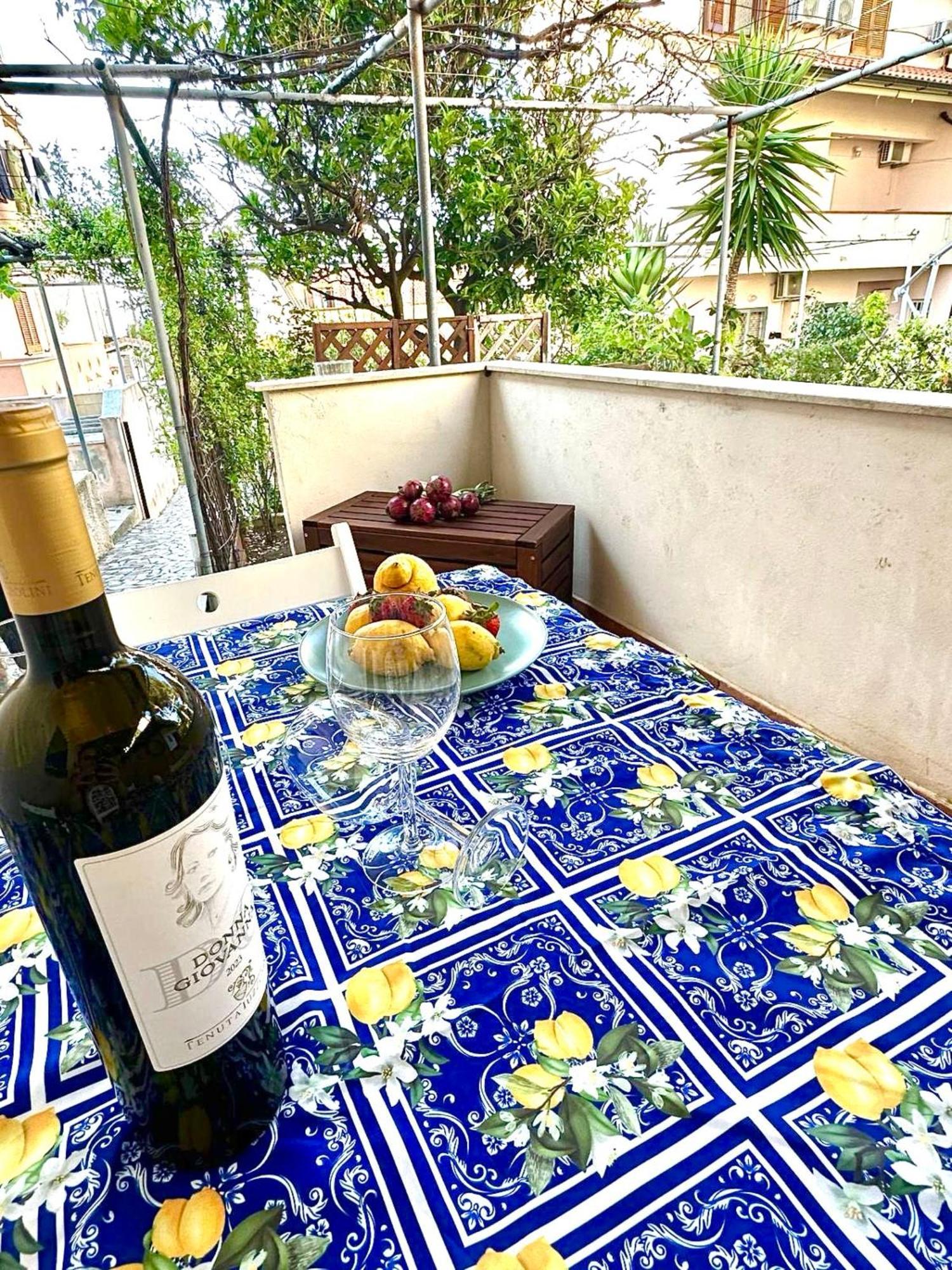 Dilettaanna Apartment With Private Garden Tropea Exterior foto